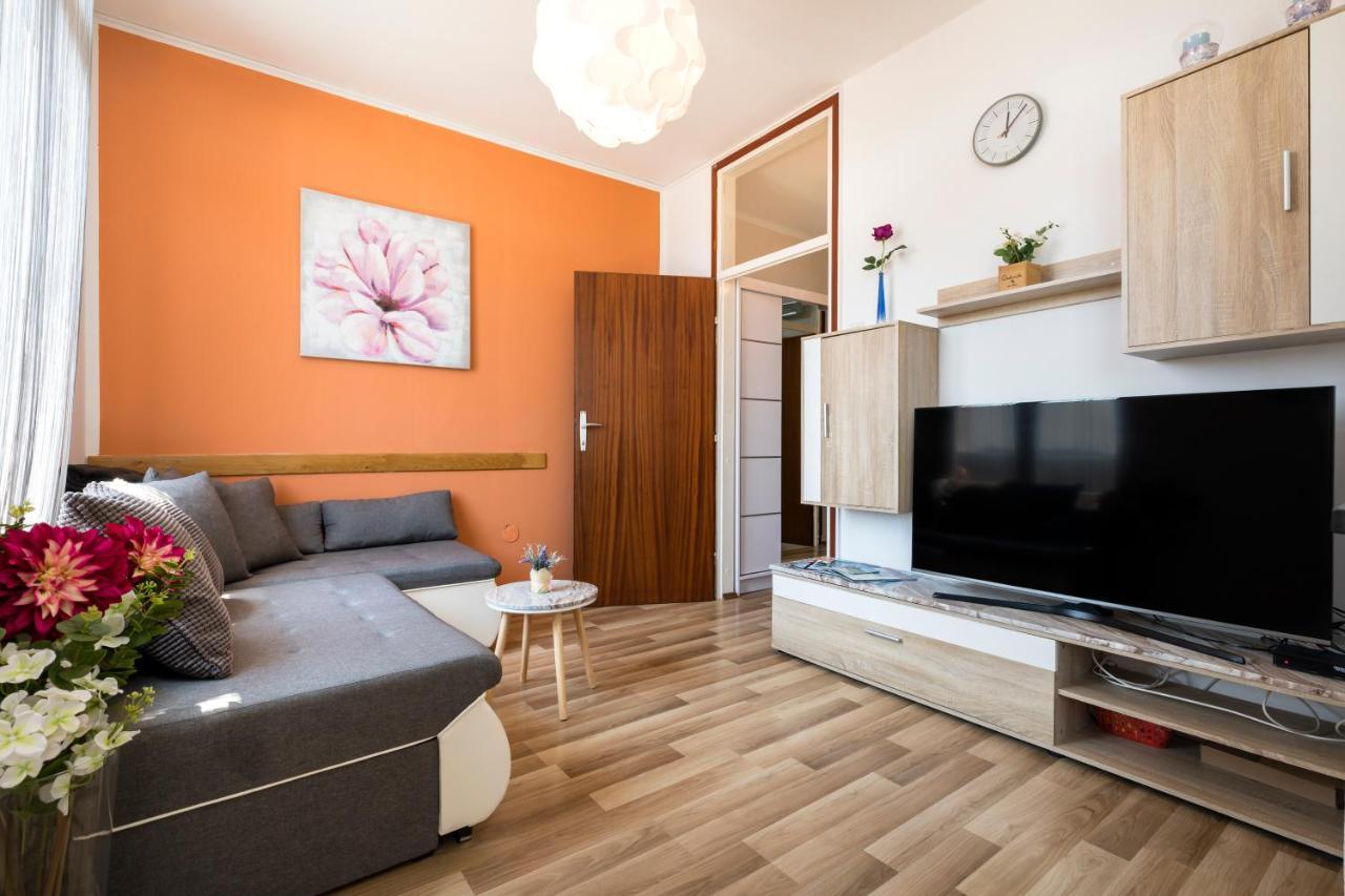 Apartment Slavica Mali Lošinj Eksteriør bilde