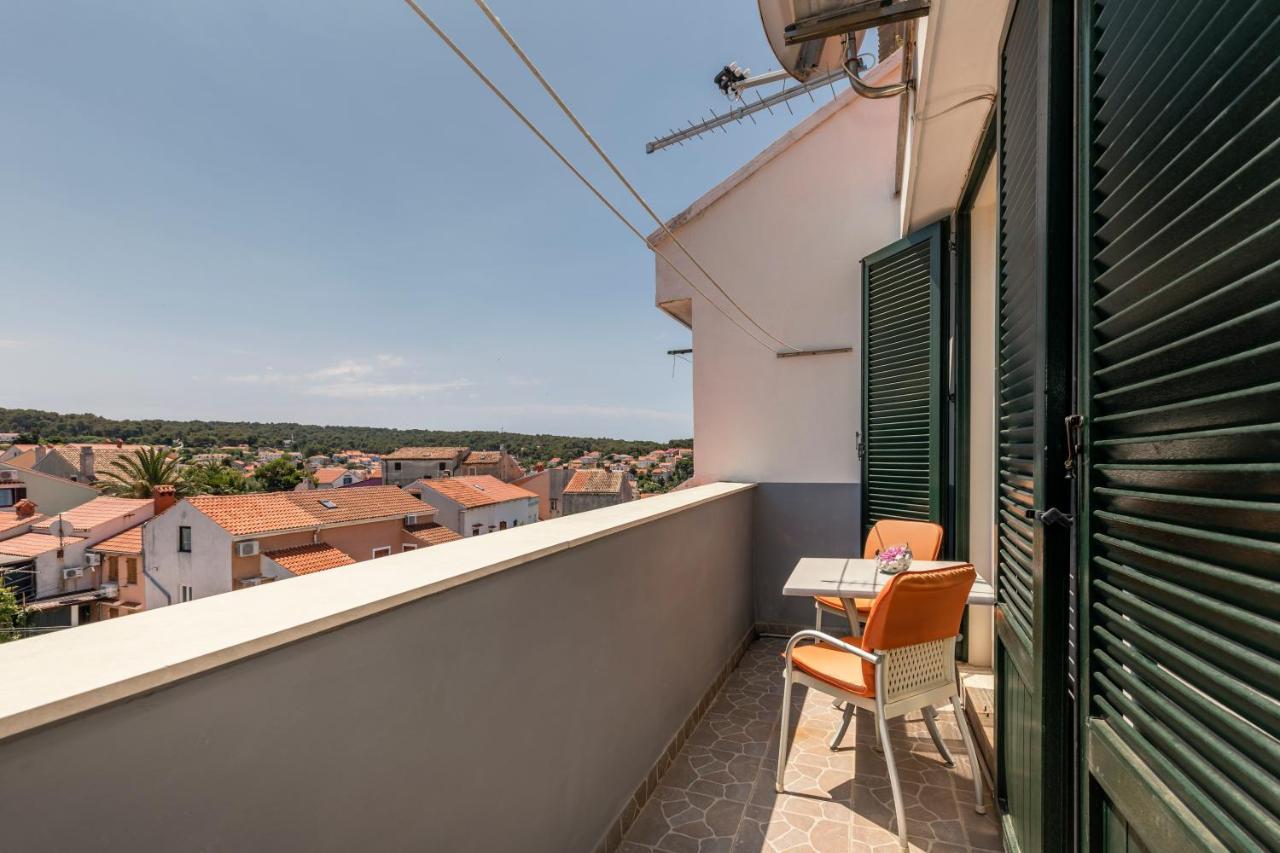 Apartment Slavica Mali Lošinj Eksteriør bilde